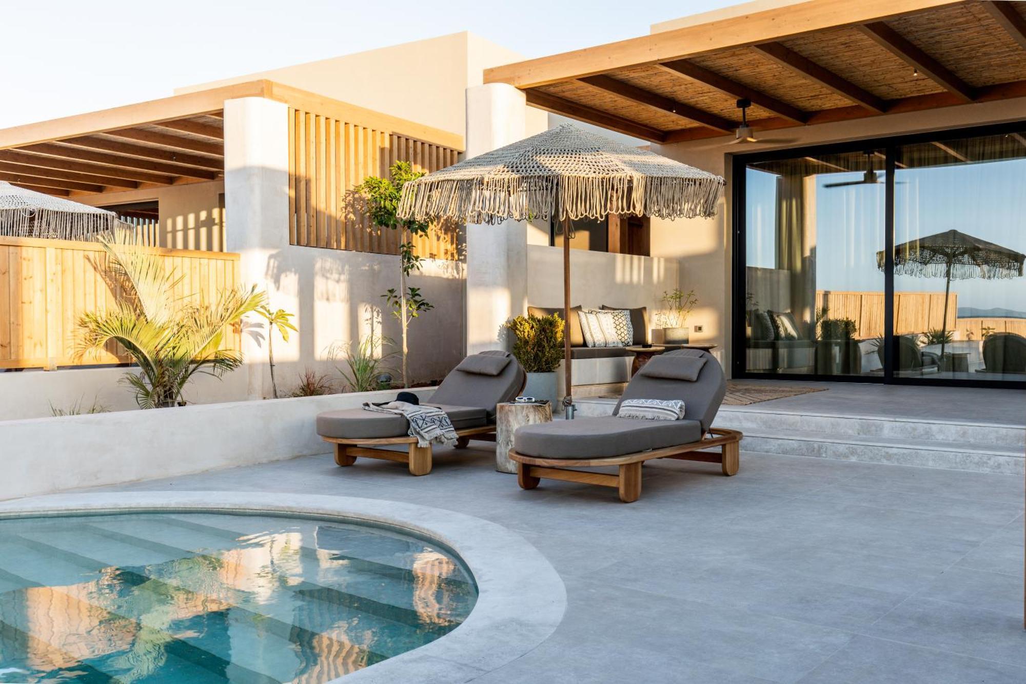 Unique Blue! Resort And Villas Adults Only Karteros Eksteriør bilde