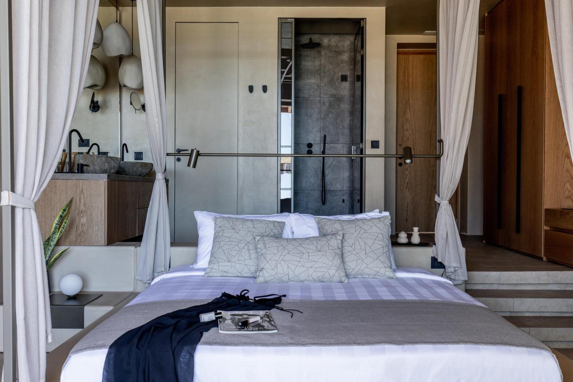 Unique Blue! Resort And Villas Adults Only Karteros Eksteriør bilde